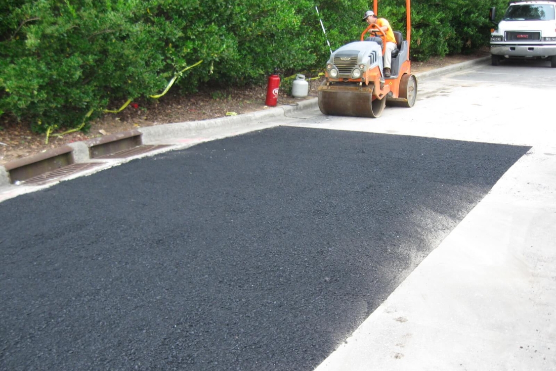 Asphalt Parking Lot Patching In Orlando